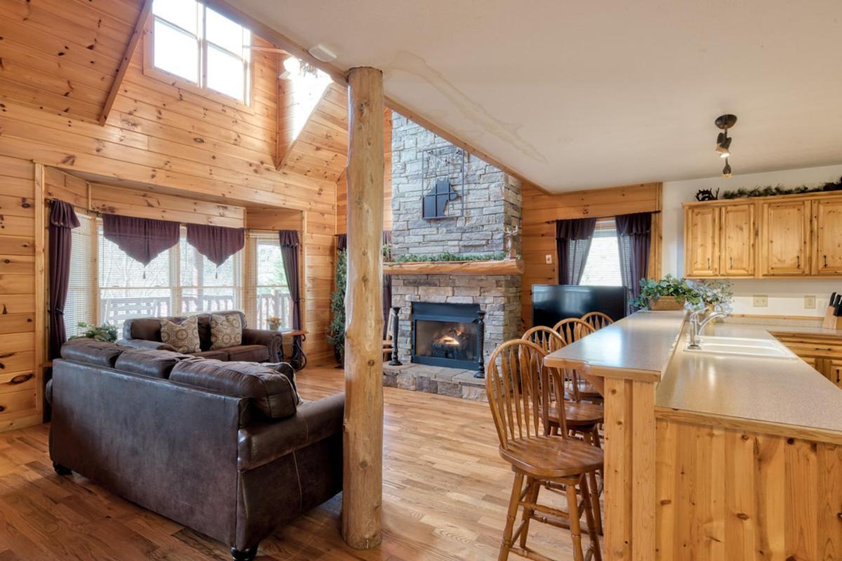 Cherokee Lodge Sevierville Εξωτερικό φωτογραφία
