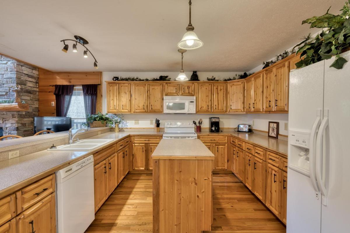 Cherokee Lodge Sevierville Εξωτερικό φωτογραφία