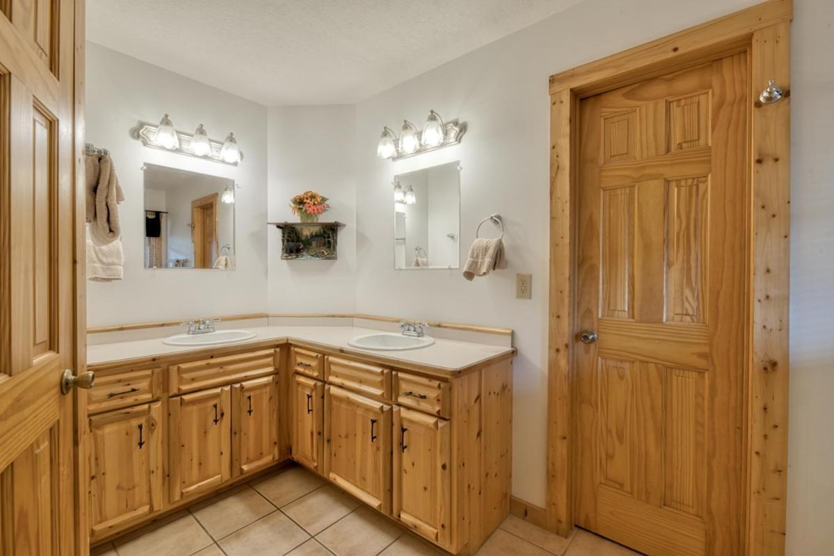 Cherokee Lodge Sevierville Εξωτερικό φωτογραφία