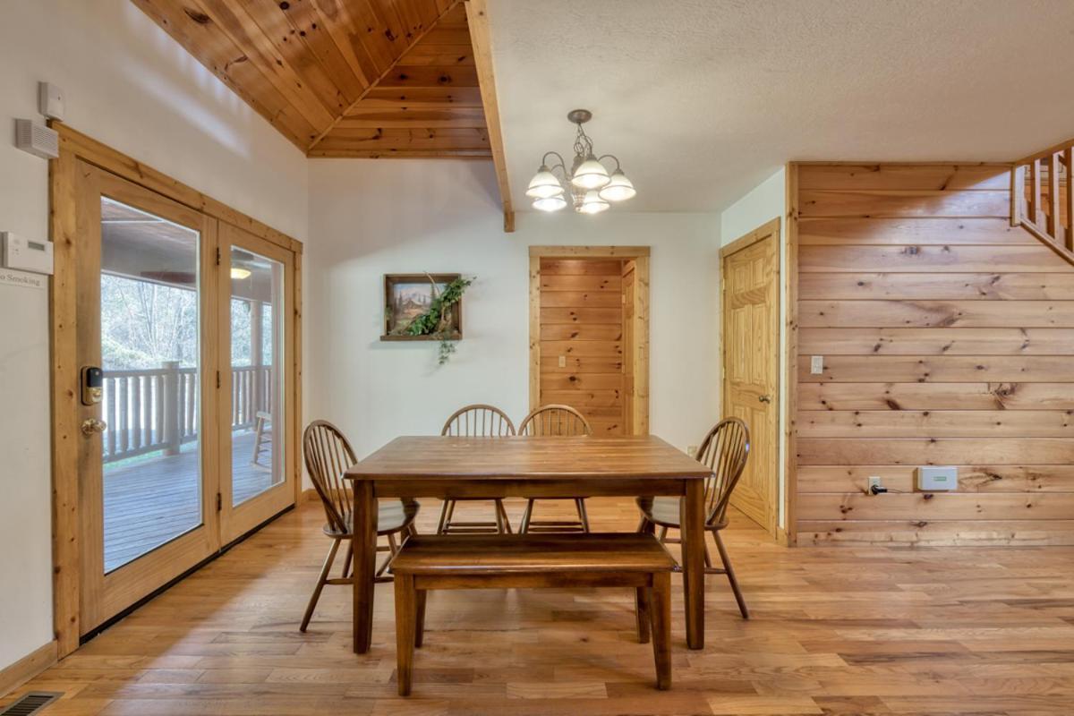 Cherokee Lodge Sevierville Εξωτερικό φωτογραφία